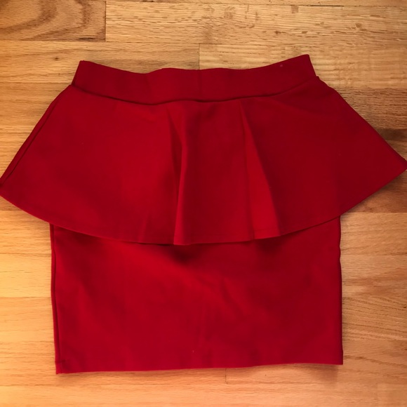Zara Red Peplum Skirt - Picture 2 of 6